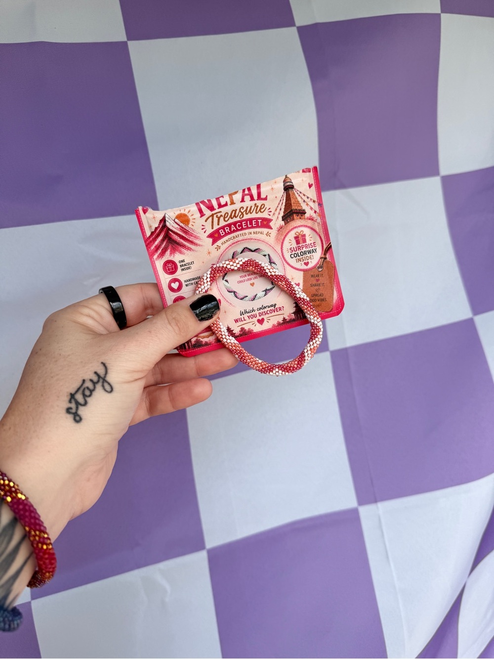Nepal Beaded Bracelet - Pink/White